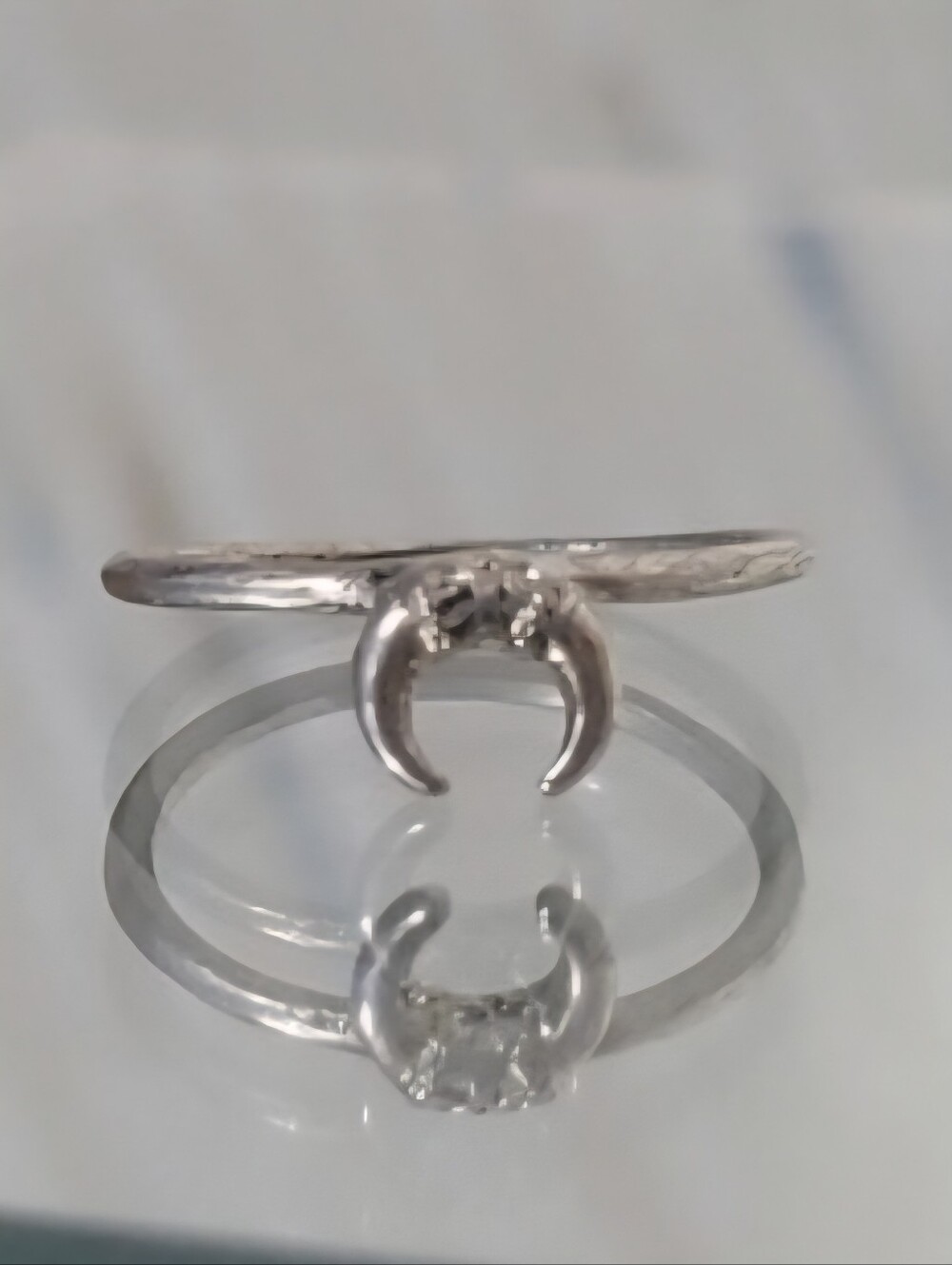 Ring | Silver-Colored | Crescent Moon | Size 7